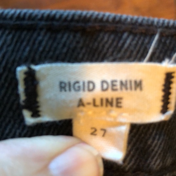 MADEWELL Black Denim Skirt, style-Rigid A-Line, size 27 - Picture 6 of 6